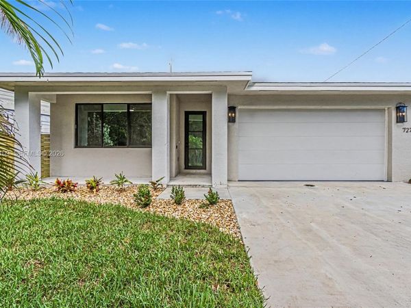 727 NW 43rd Ct , Oakland Park, FL 33309