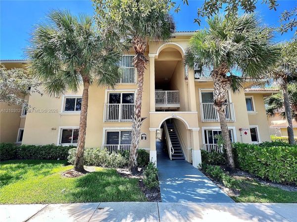 9905 Westwood Dr , Unit 25-3, Tamarac, FL 33321