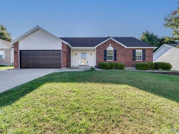 1448 Wood Haven Drive , St Charles, MO 63304