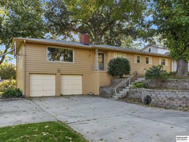 3125 S 107th Street, Omaha, NE 68124
