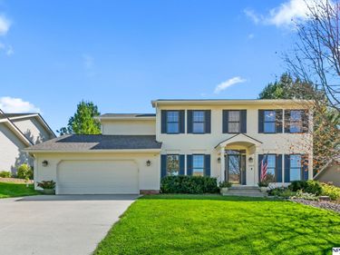 15825 Howard Street, Omaha, NE 68118