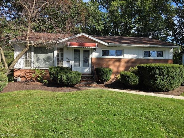 1565 E 332nd Street , Eastlake, OH 44095