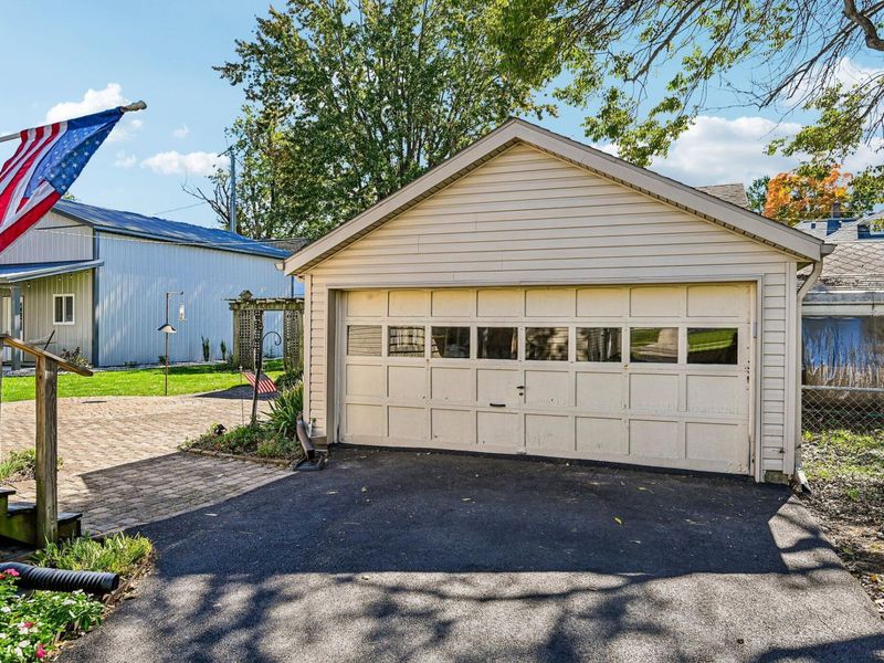 549 E Court Street , Urbana, OH 43078 Photo 35