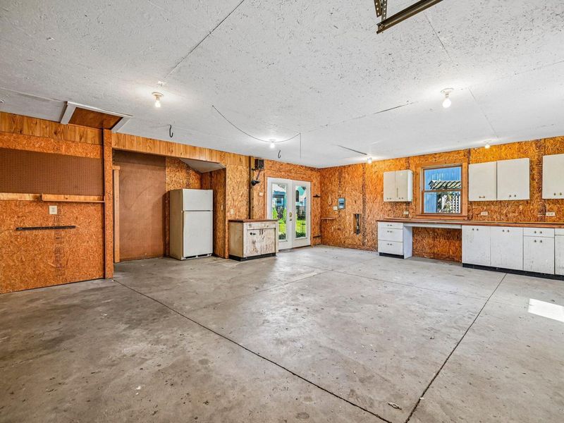 549 E Court Street , Urbana, OH 43078 Photo 36