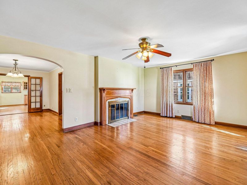 549 E Court Street , Urbana, OH 43078 Photo 5