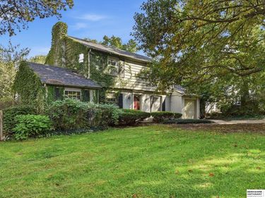 631 N 62nd Street, Omaha, NE 68132