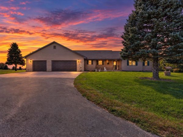 5541 W County A Road, Janesville, WI 53548