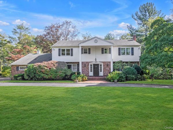 14 Oak Lane , Old Brookville, NY 11545