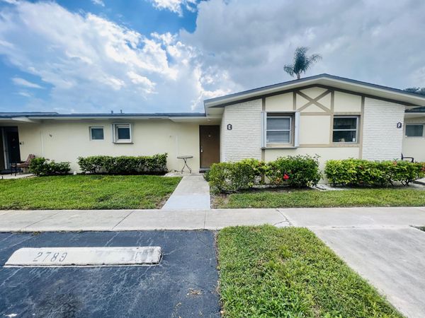 2789 ASHLEY Drive W, Unit E, West Palm Beach, FL 33415