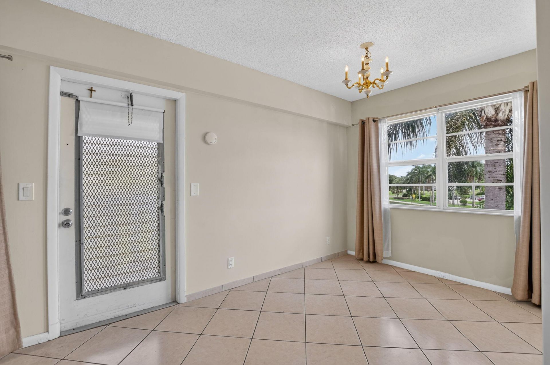 281 Fanshaw G, Boca Raton, FL 33434 Photo