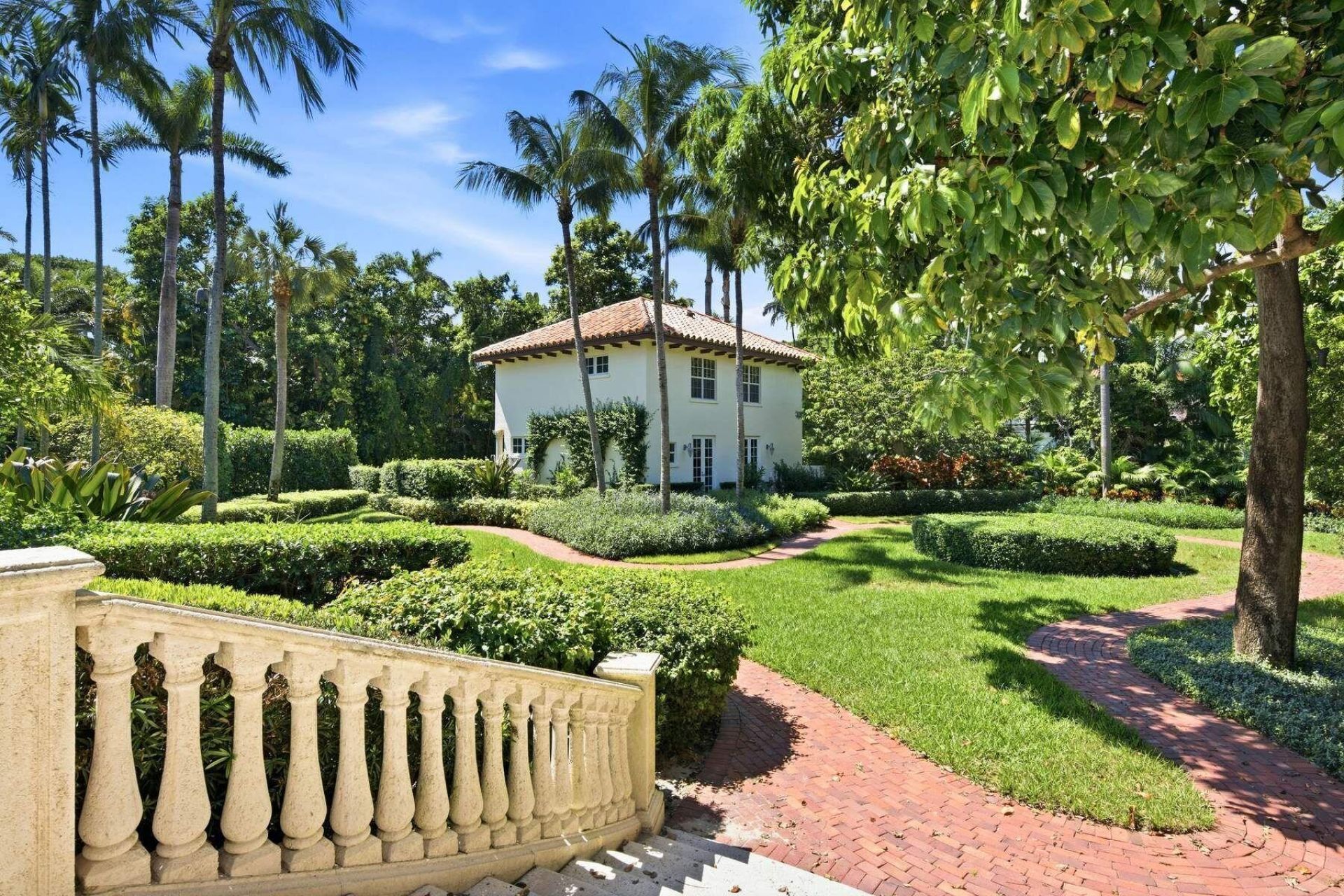 5 Via Sunny, Palm Beach, FL 33480 Photo