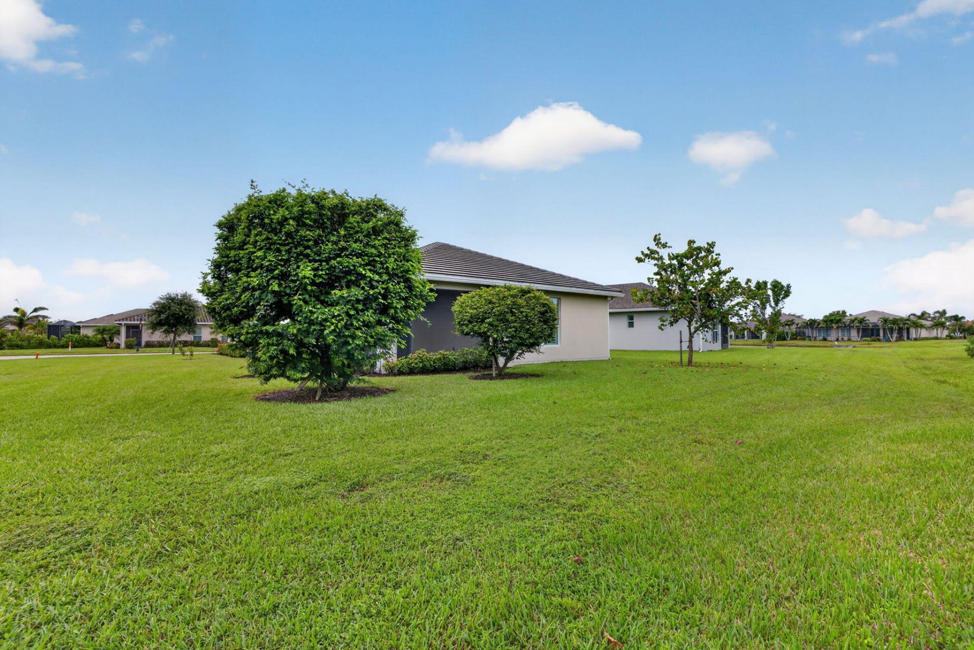 9907 SW Trumpet Tree Circle, Port Saint Lucie, FL 34987 Photo