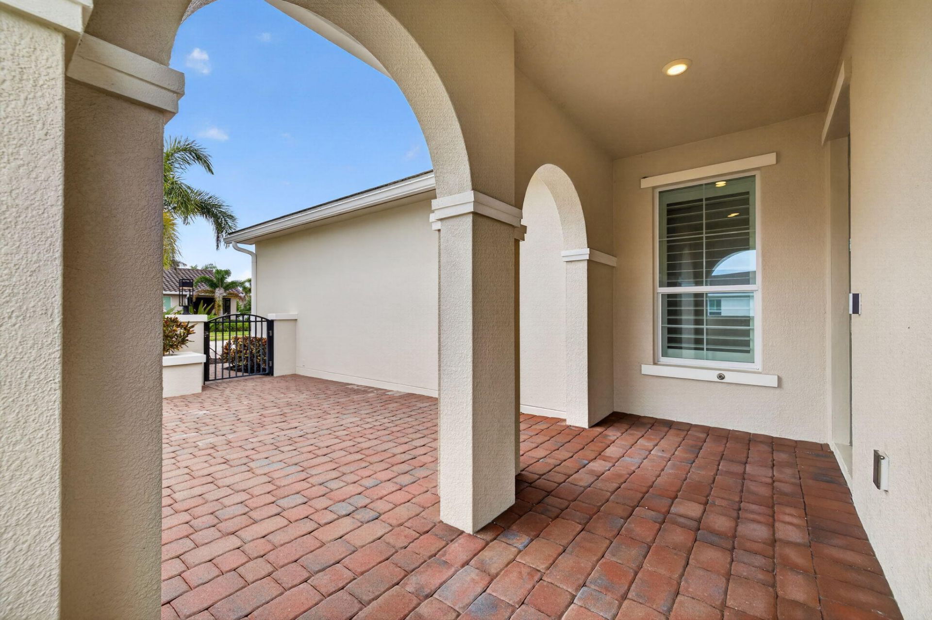 9907 SW Trumpet Tree Circle, Port Saint Lucie, FL 34987 Photo