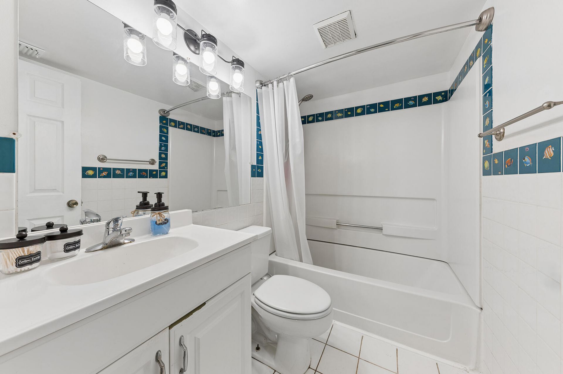 7908 NW 73rd Terrace, Tamarac, FL 33321 Photo