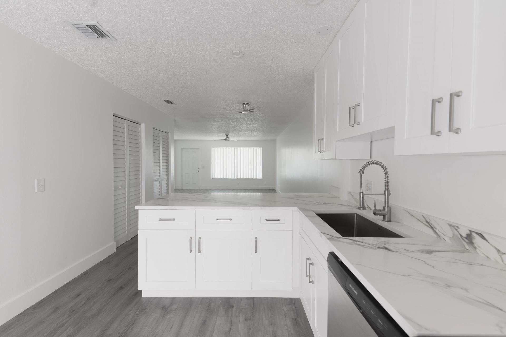 4846 Orleans Court, Unit B, West Palm Beach, FL 33415 Photo