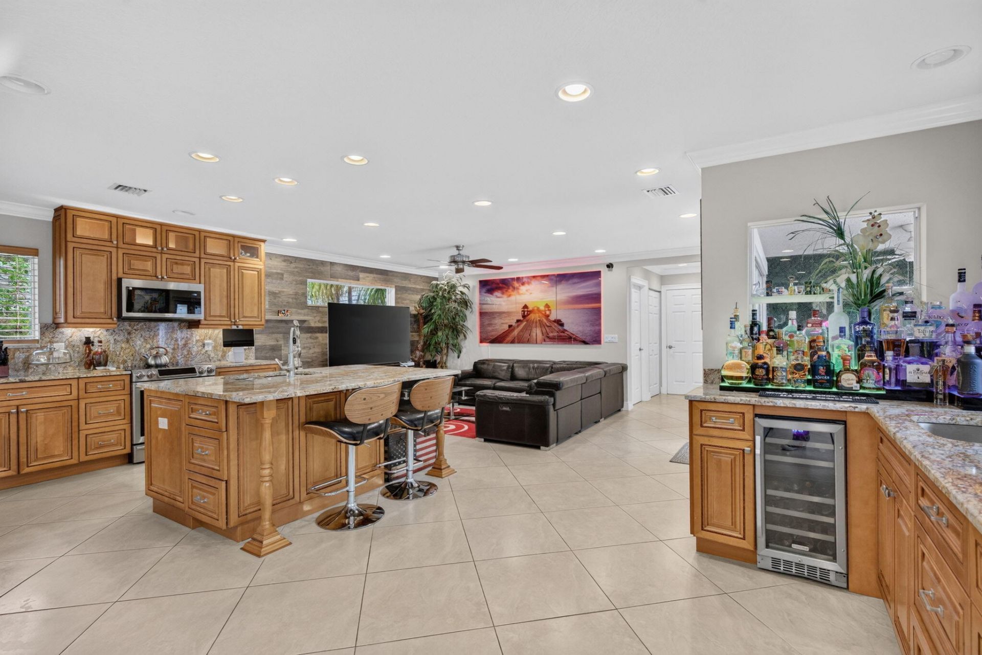 330 SW 75th Avenue, Plantation, FL 33317 Photo