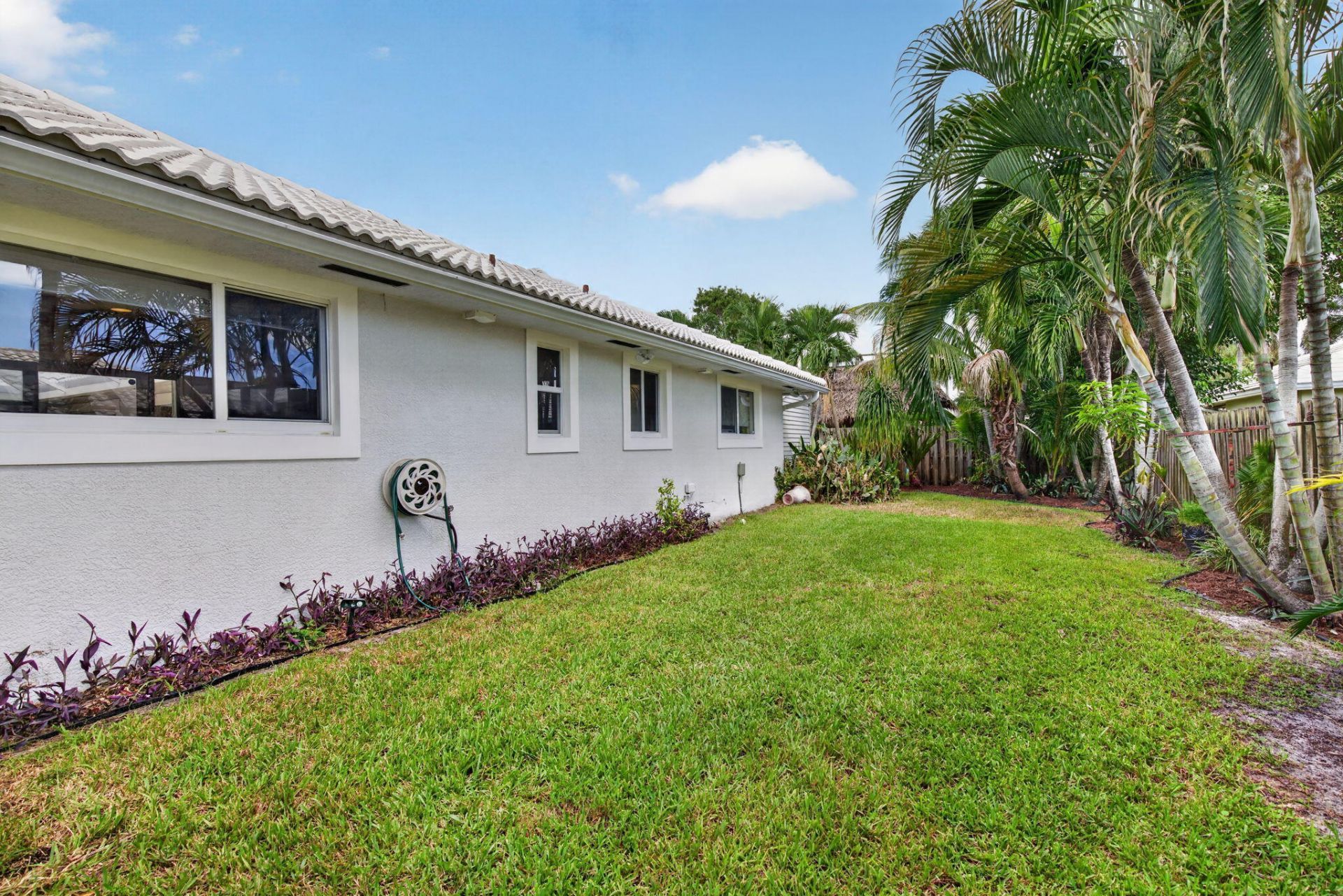 330 SW 75th Avenue, Plantation, FL 33317 Photo