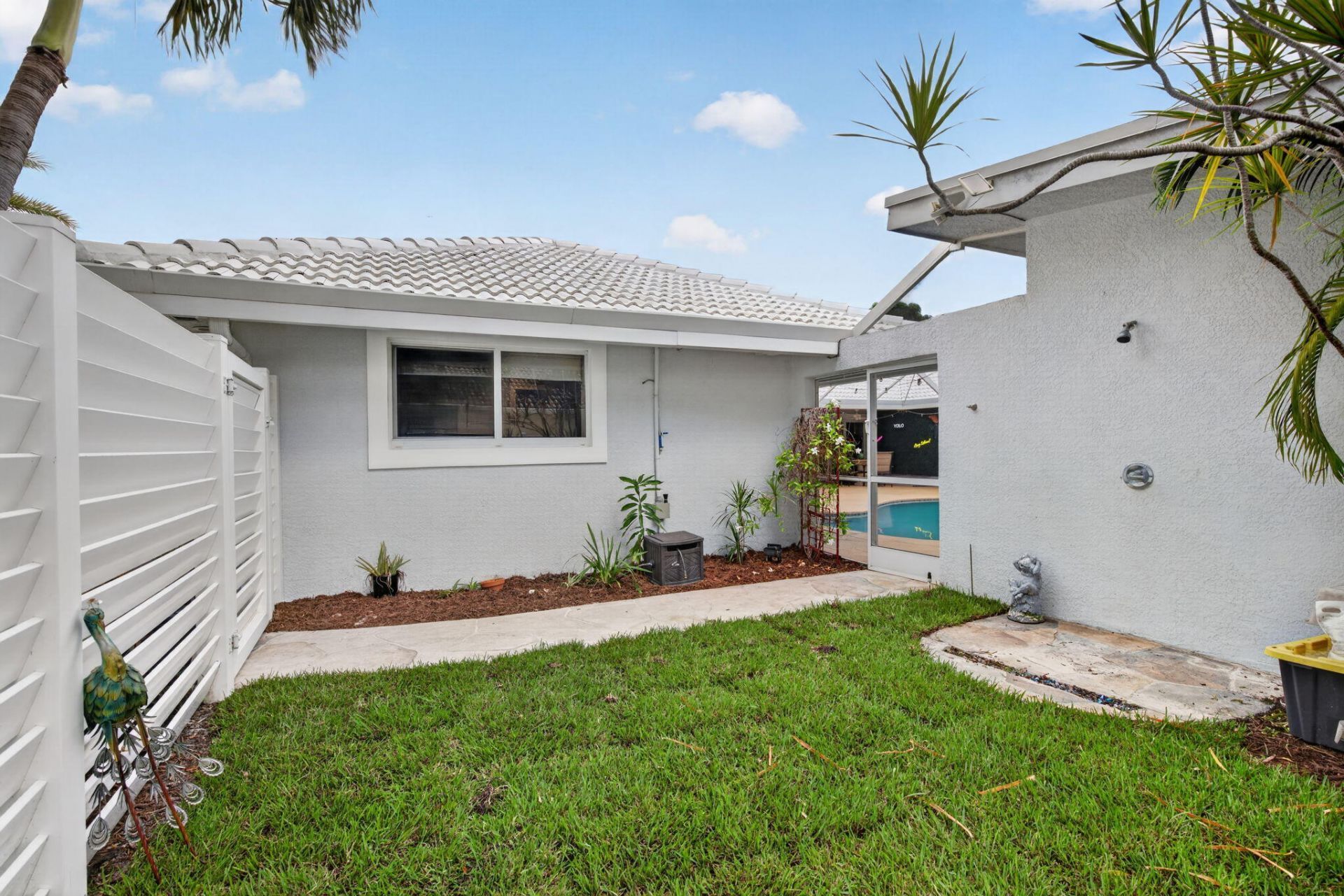 330 SW 75th Avenue, Plantation, FL 33317 Photo