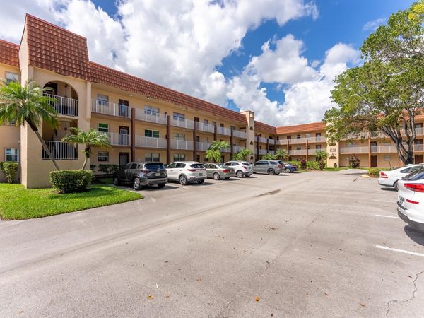 2801 N Pine Island Road N, Unit 202, Sunrise, FL 33322