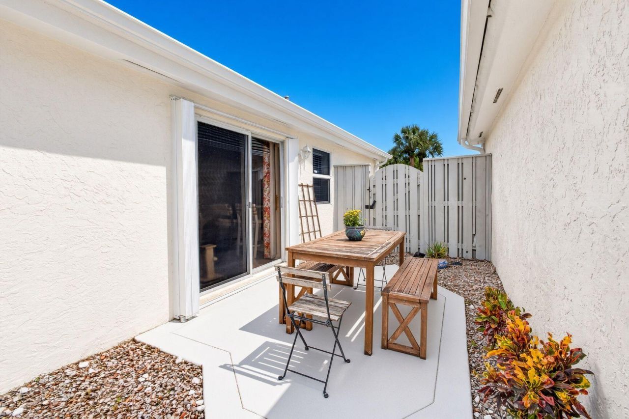 7 Governors Court, Palm Beach Gardens, FL 33418 Photo