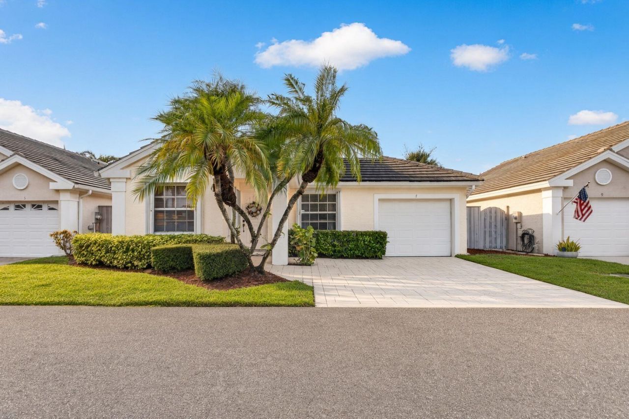 7 Governors Court, Palm Beach Gardens, FL 33418 Photo