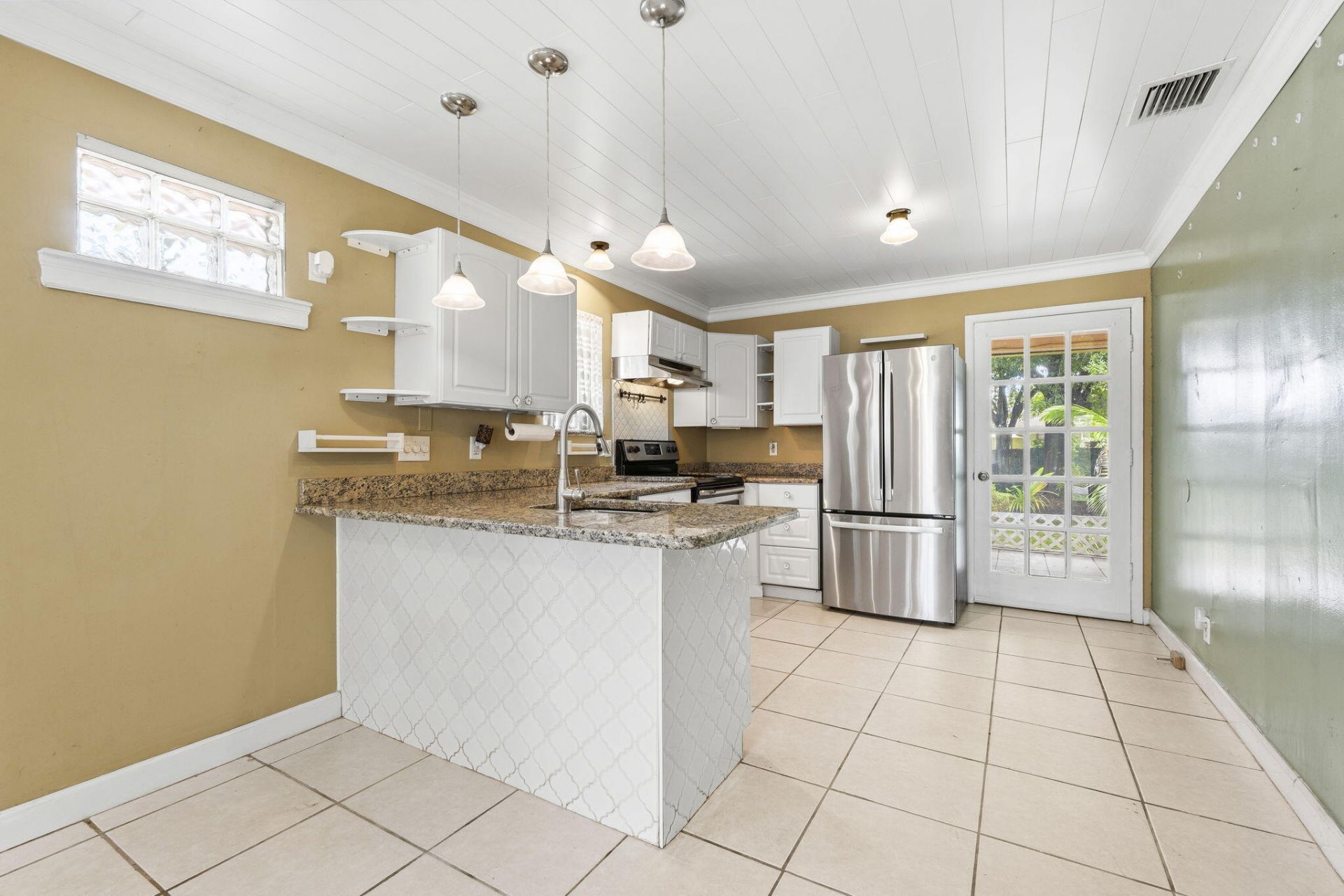 5906 Bamboo Drive, Fort Pierce, FL 34982 Photo