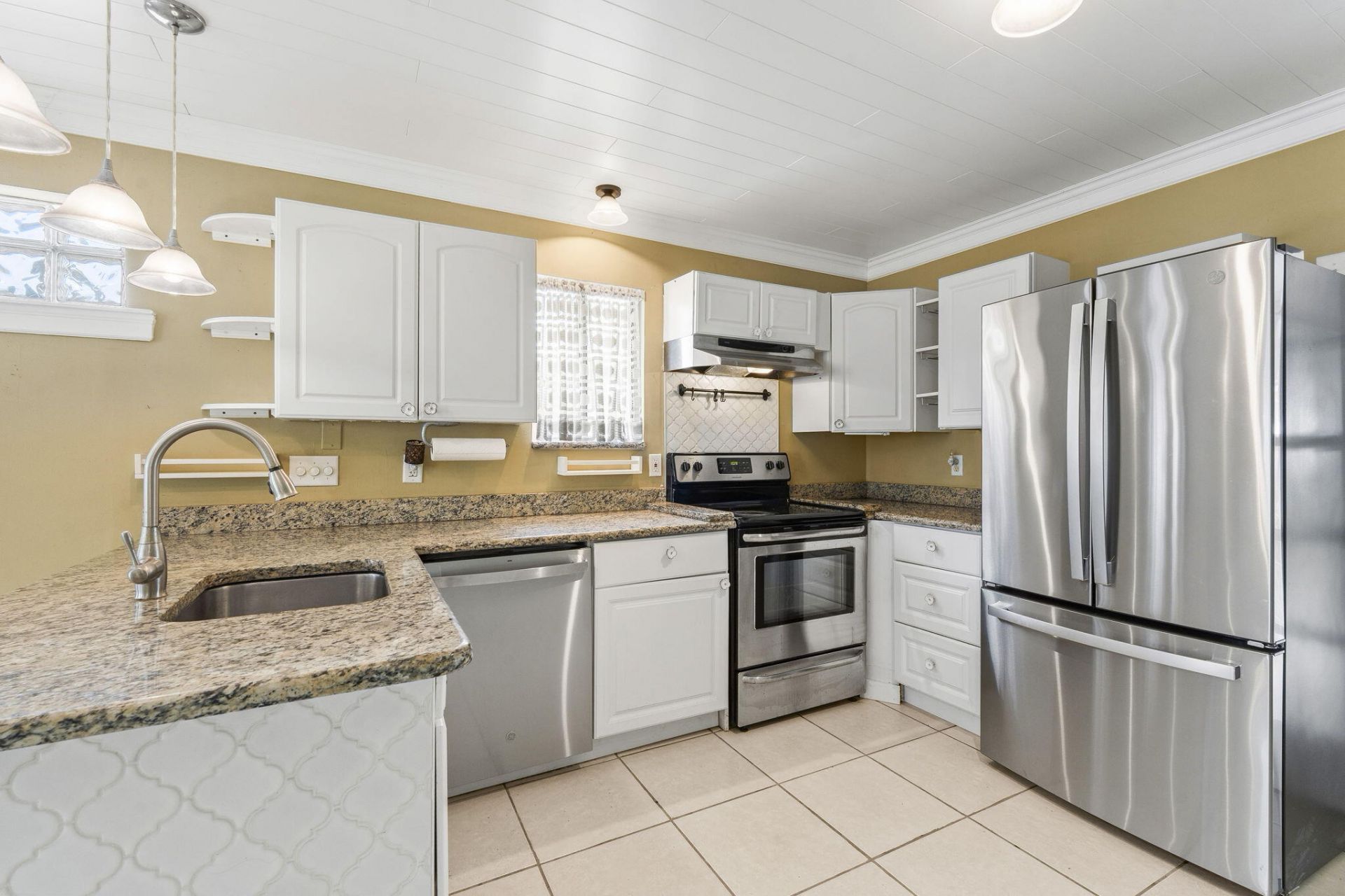 5906 Bamboo Drive, Fort Pierce, FL 34982 Photo