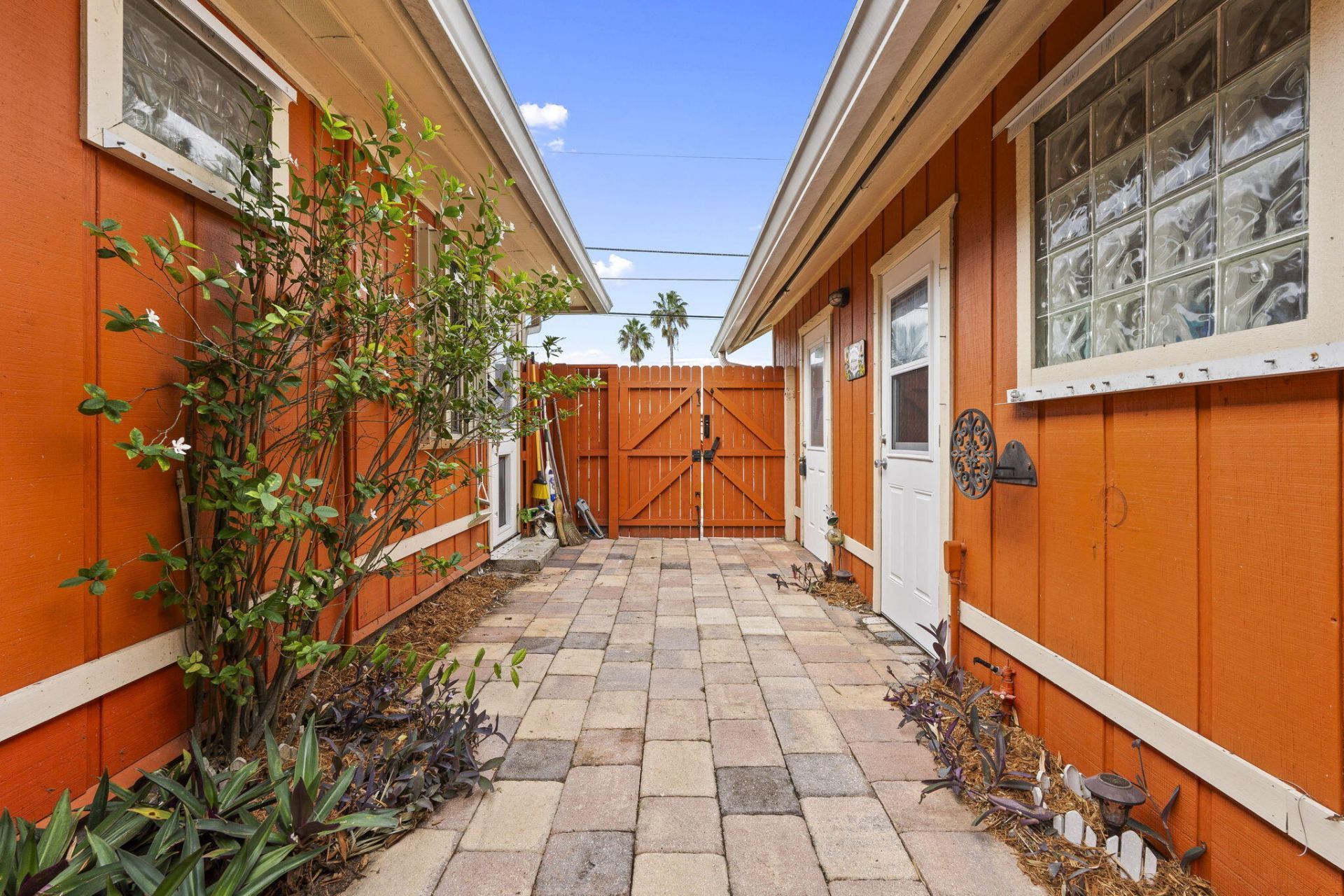 5906 Bamboo Drive, Fort Pierce, FL 34982 Photo