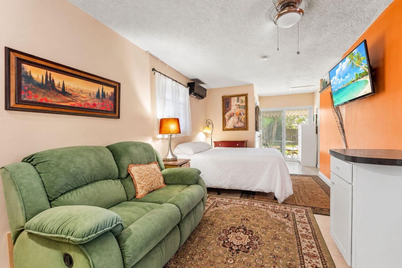 5906 Bamboo Drive, Fort Pierce, FL 34982 Photo
