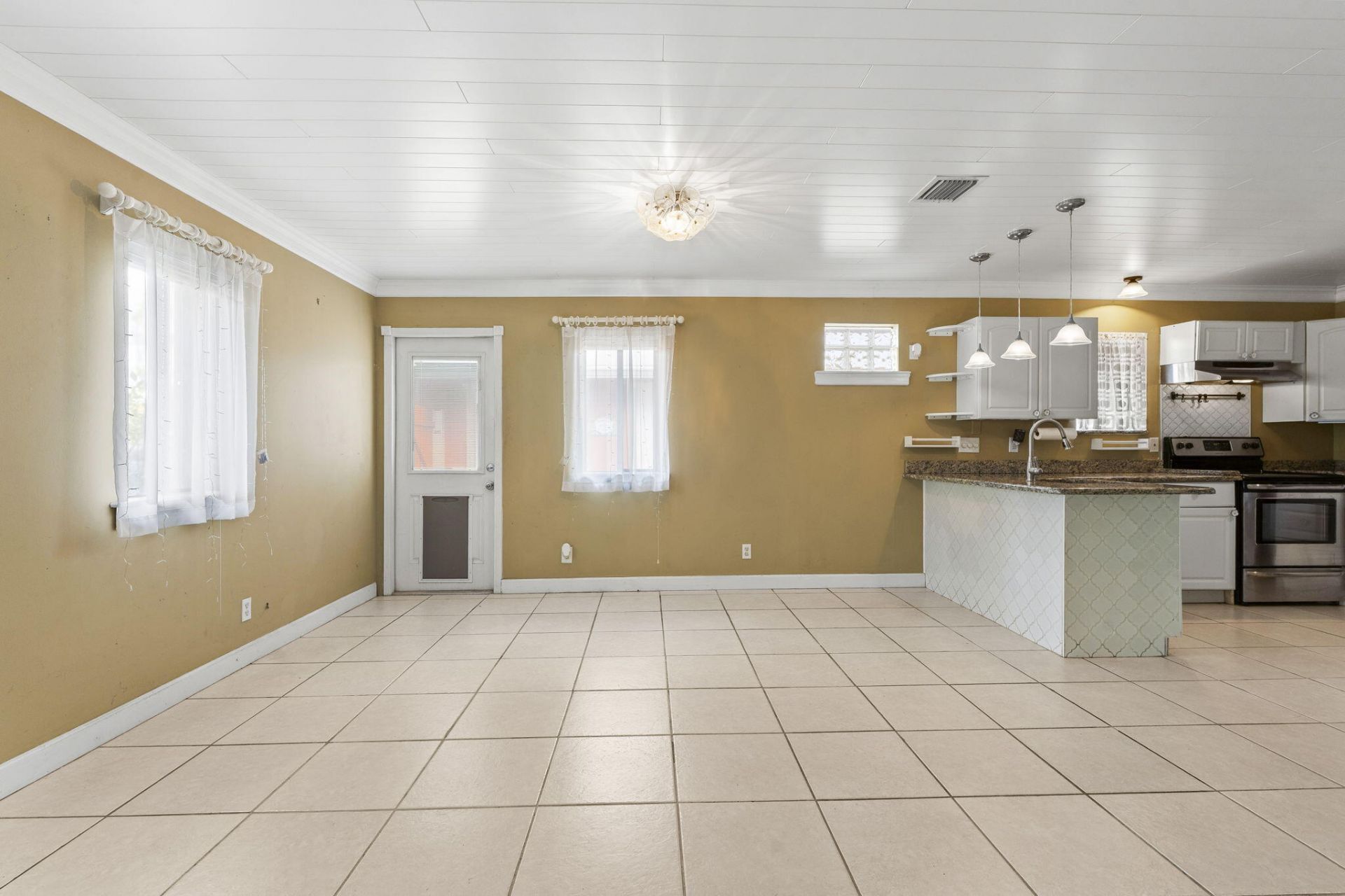 5906 Bamboo Drive, Fort Pierce, FL 34982 Photo
