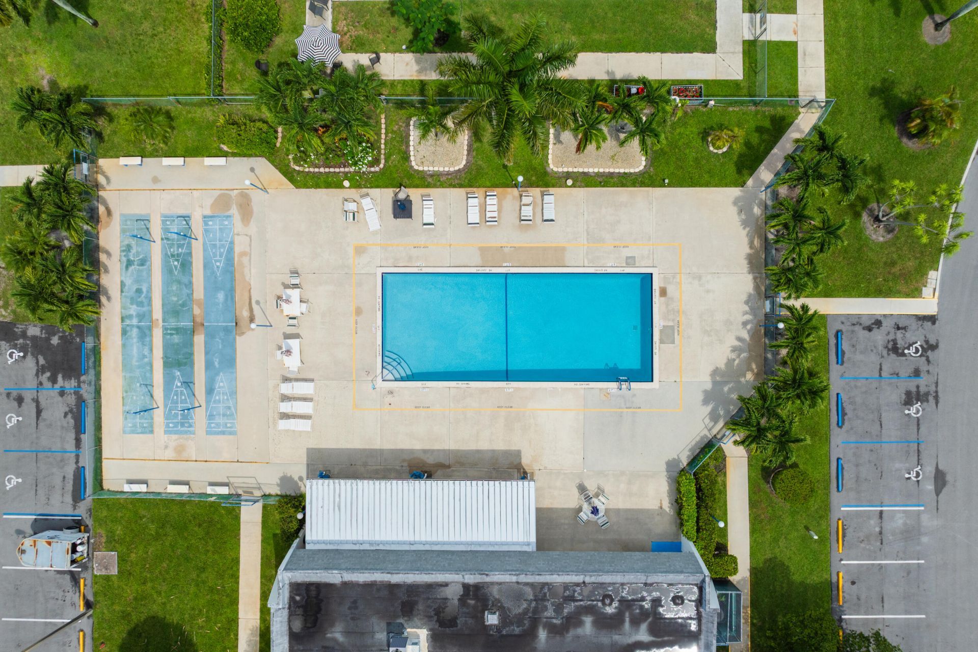 2638 Gately Drive E, Unit 111, West Palm Beach, FL 33415 Photo