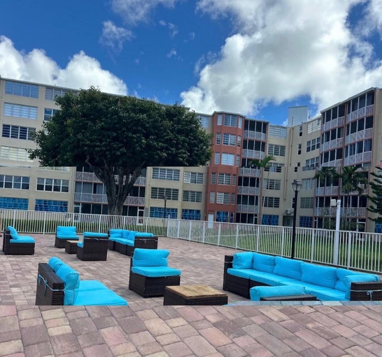 1660 NE 191st Street, Unit 308-1, Miami, FL 33179 Photo