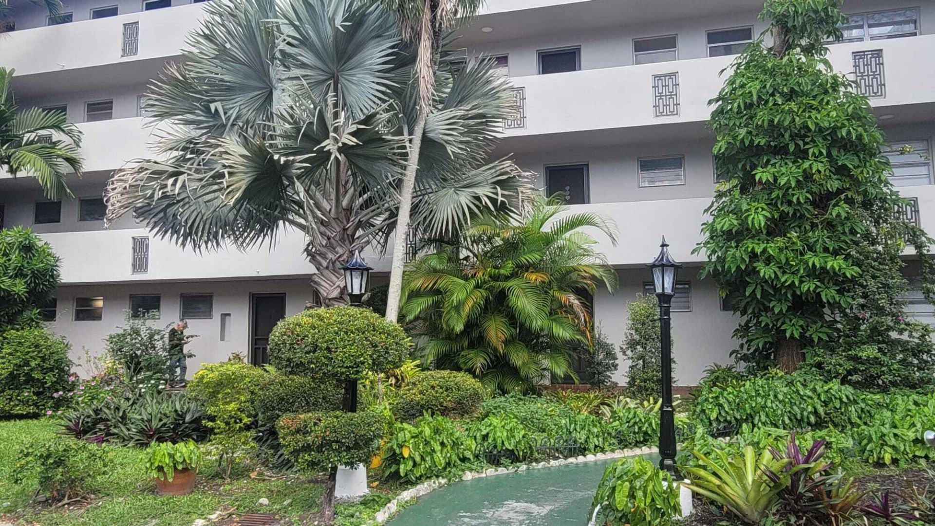 1660 NE 191st Street, Unit 308-1, Miami, FL 33179 Photo