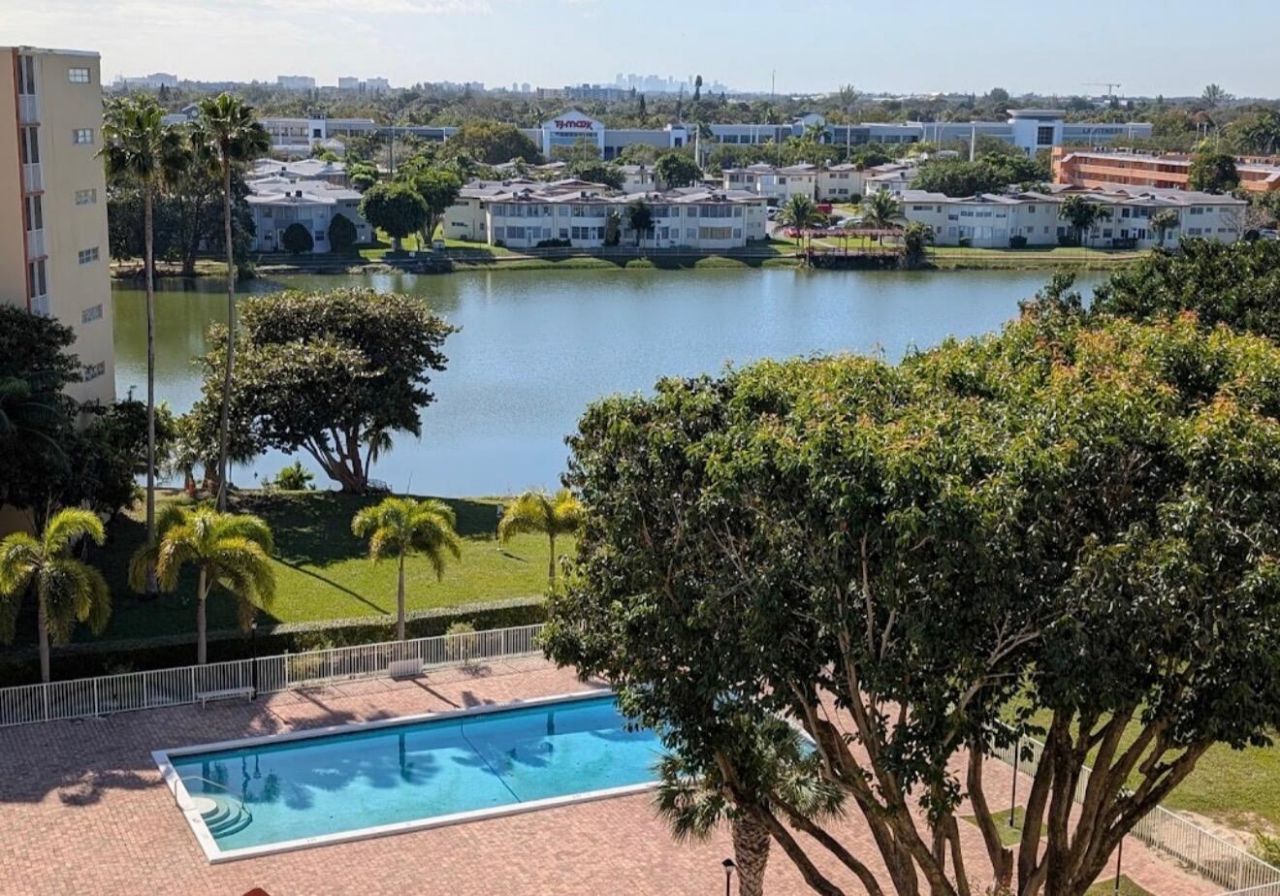 1660 NE 191st Street, Unit 308-1, Miami, FL 33179 Photo