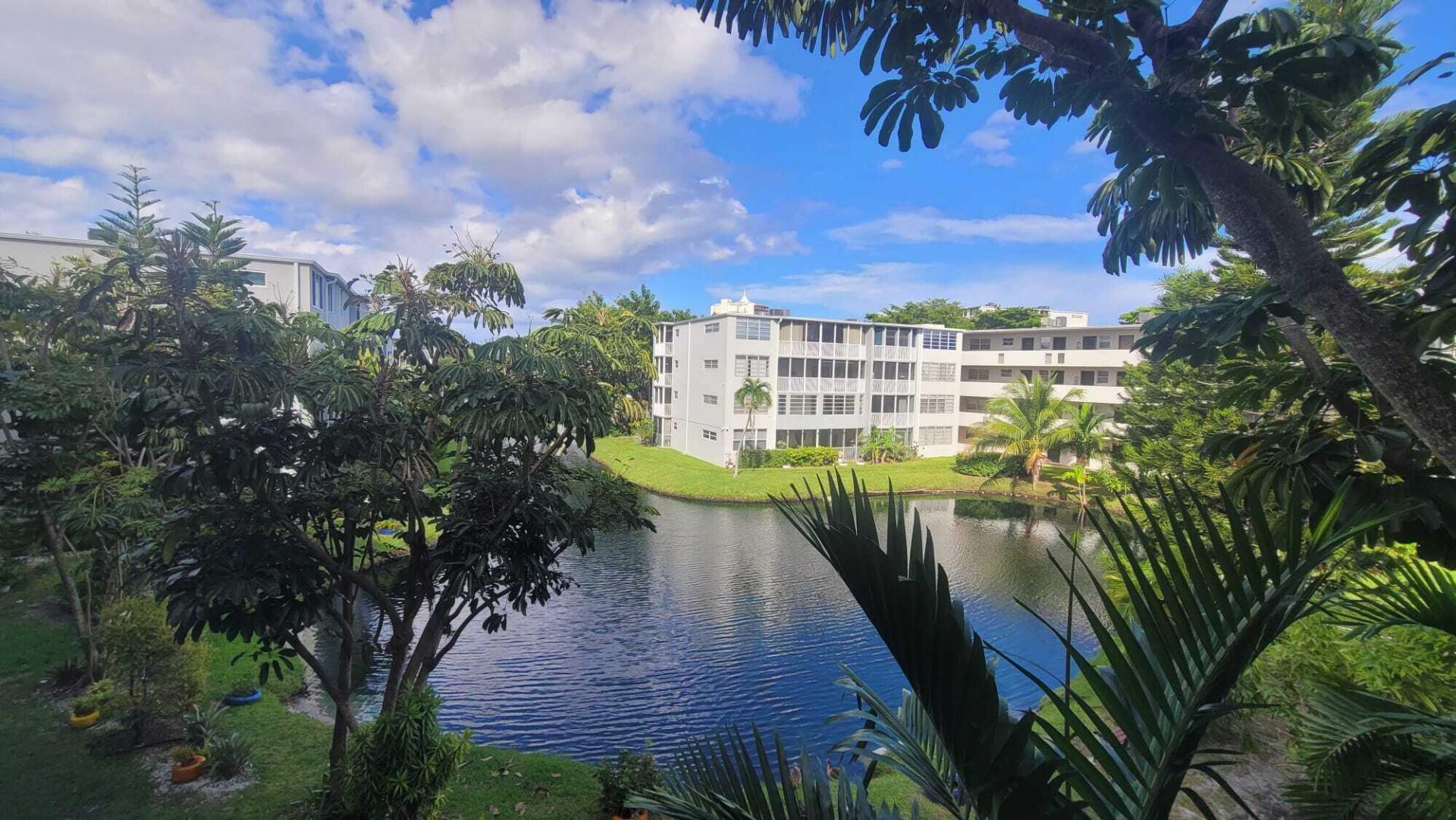 1660 NE 191st Street, Unit 308-1, Miami, FL 33179 Photo
