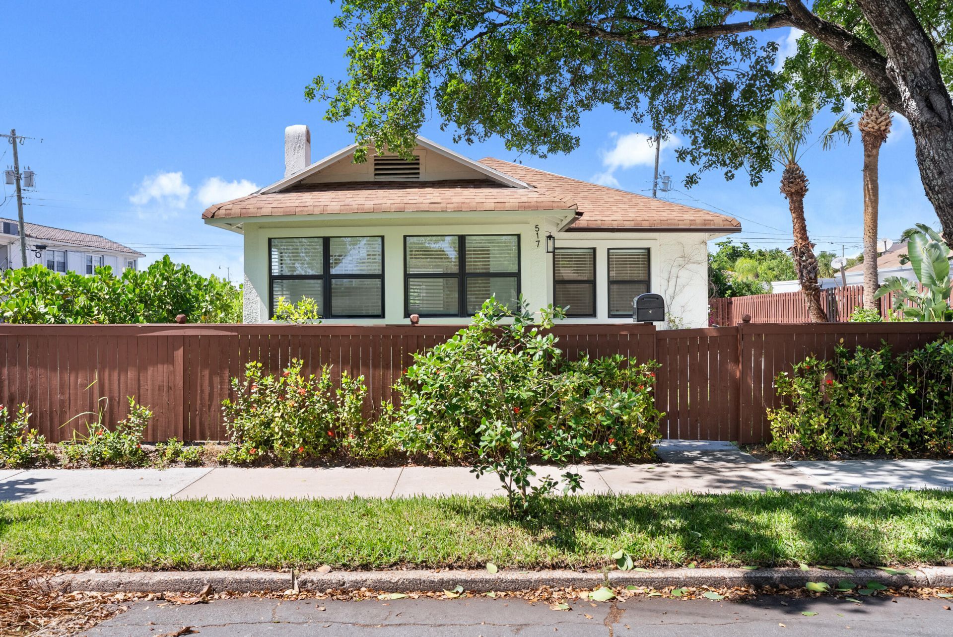 517 55th Street, West Palm Beach, FL 33407 Photo