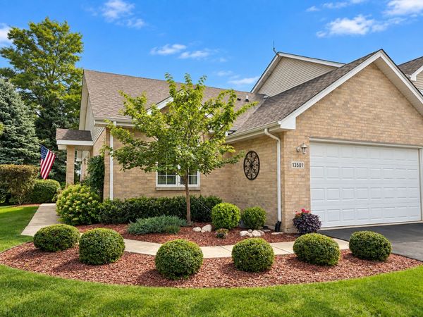 Crestwood, IL 60418