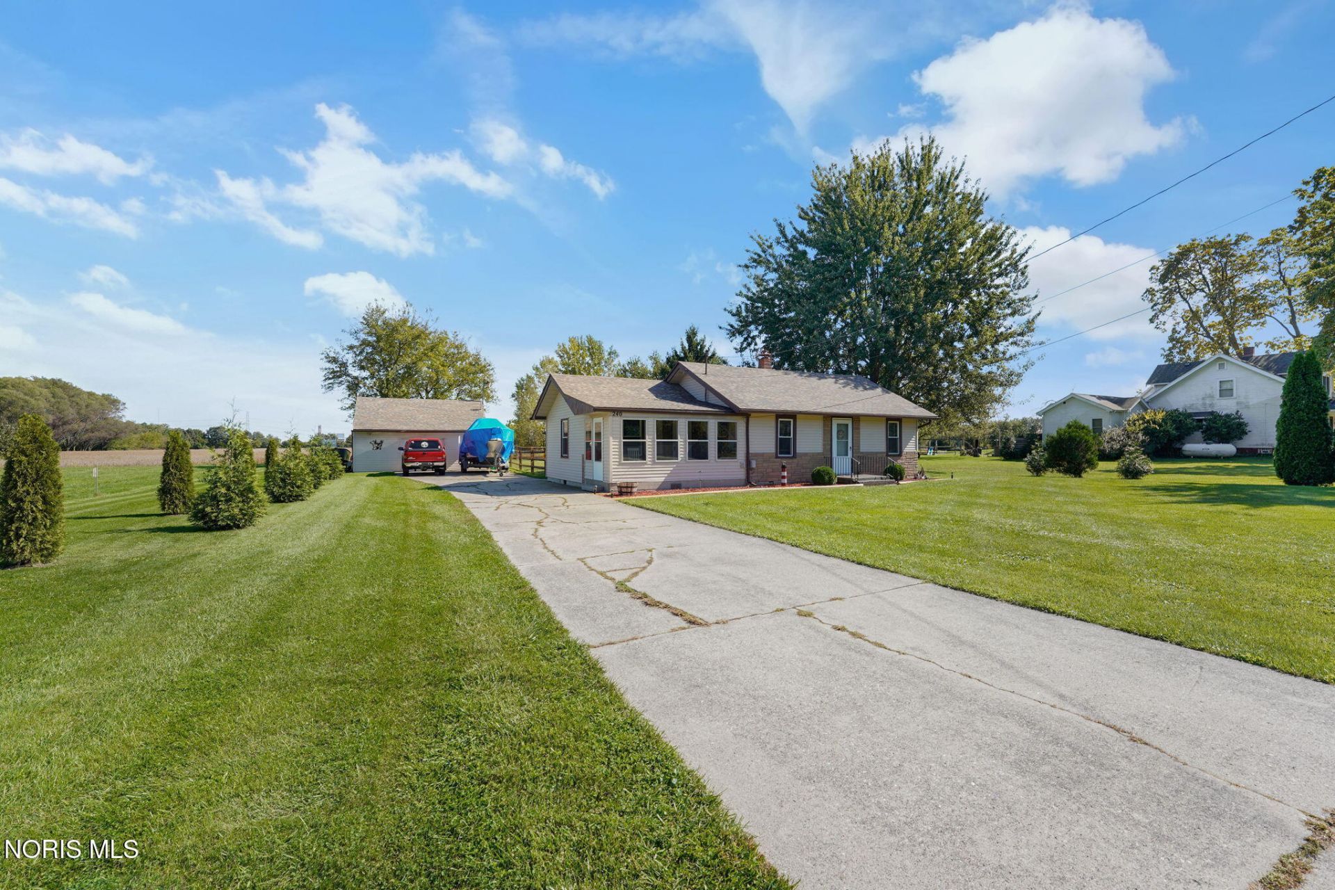 240 N Coy Road, Oregon, OH 43616 Main Photo