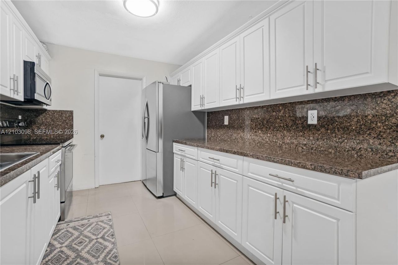 Please Call For Address, Miami, FL 33162 Photo