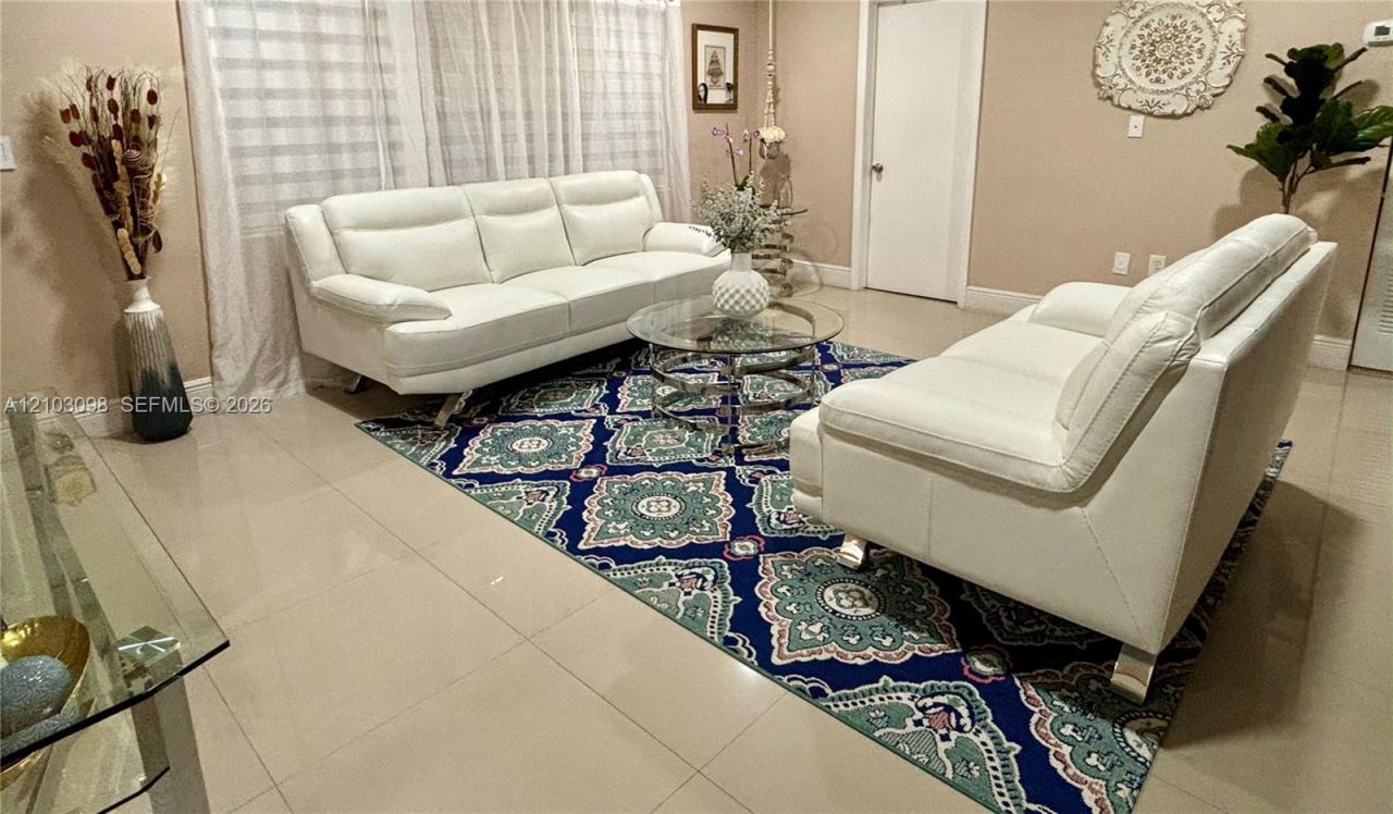 Please Call For Address, Miami, FL 33162 Photo