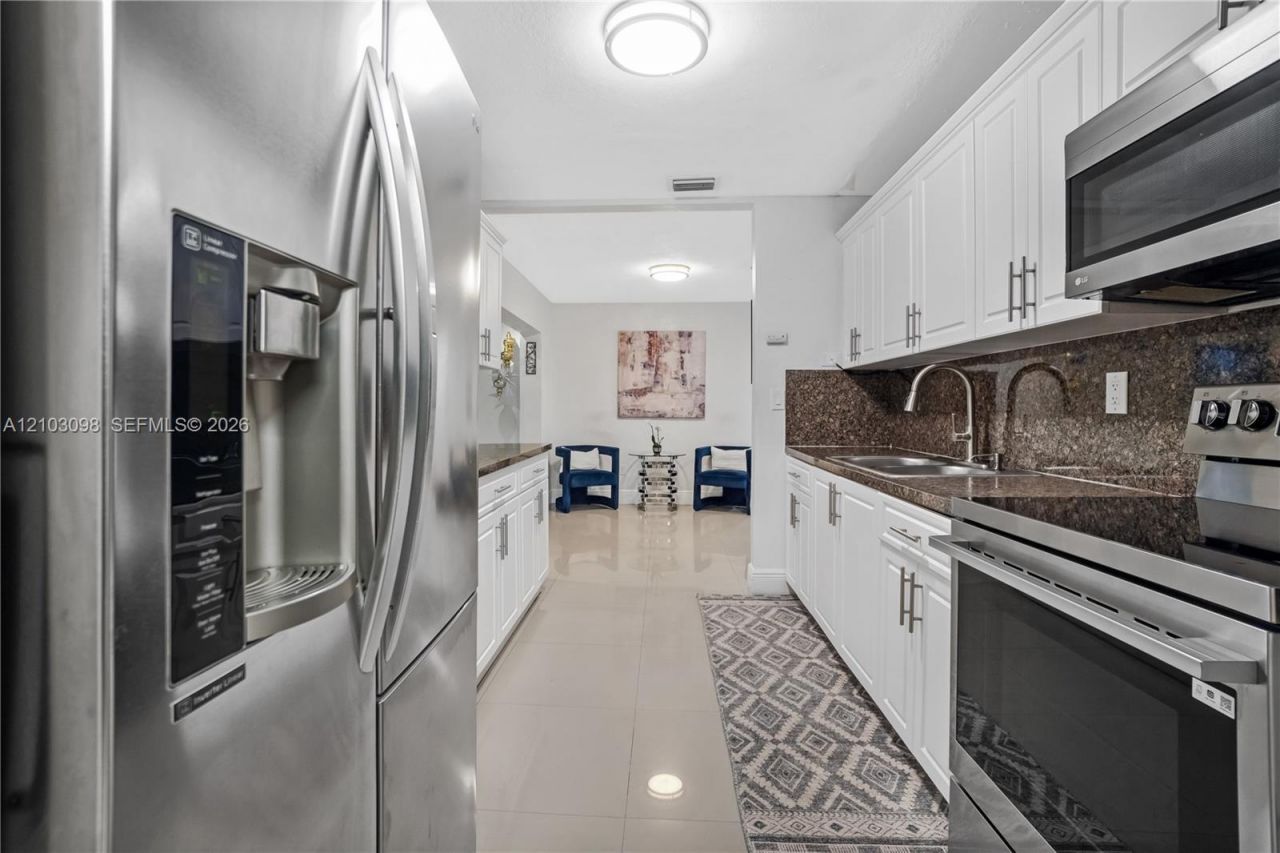 Please Call For Address, Miami, FL 33162 Photo