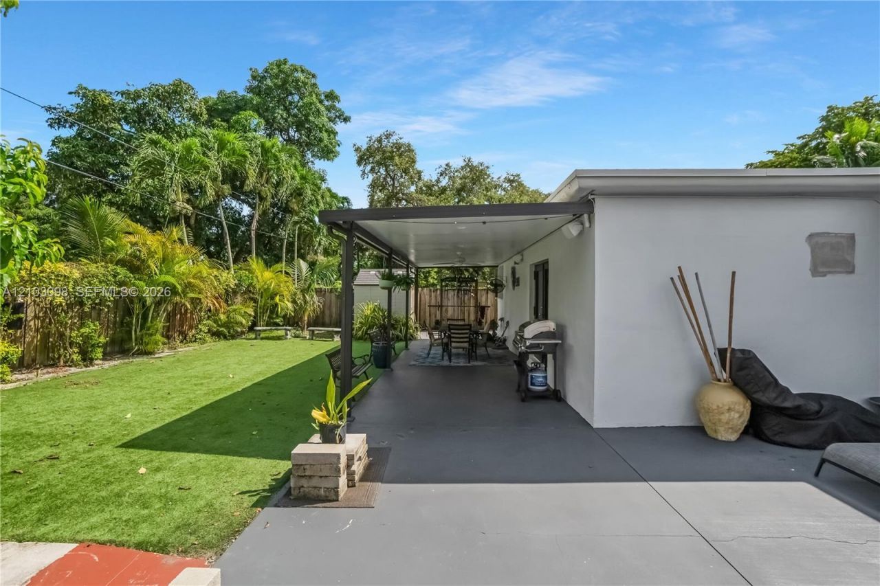 Please Call For Address, Miami, FL 33162 Photo