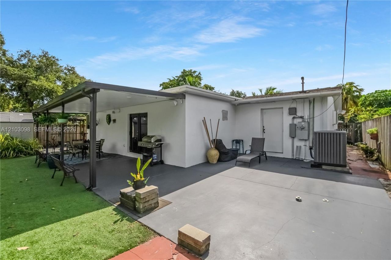 Please Call For Address, Miami, FL 33162 Photo