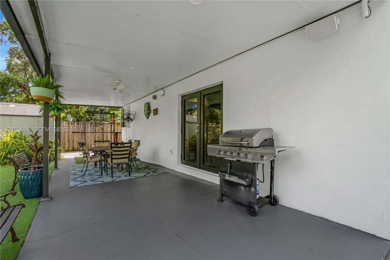 Please Call For Address, Miami, FL 33162 Photo