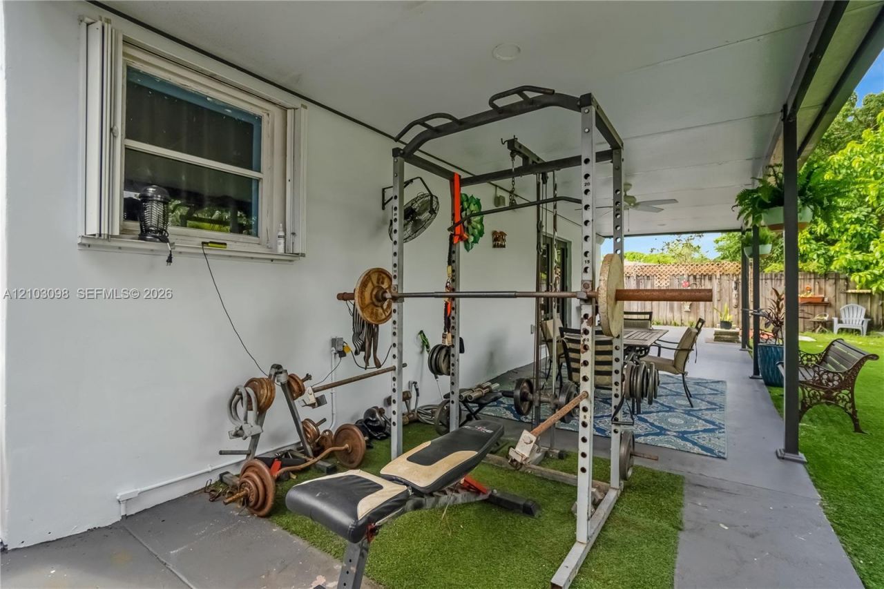 Please Call For Address, Miami, FL 33162 Photo