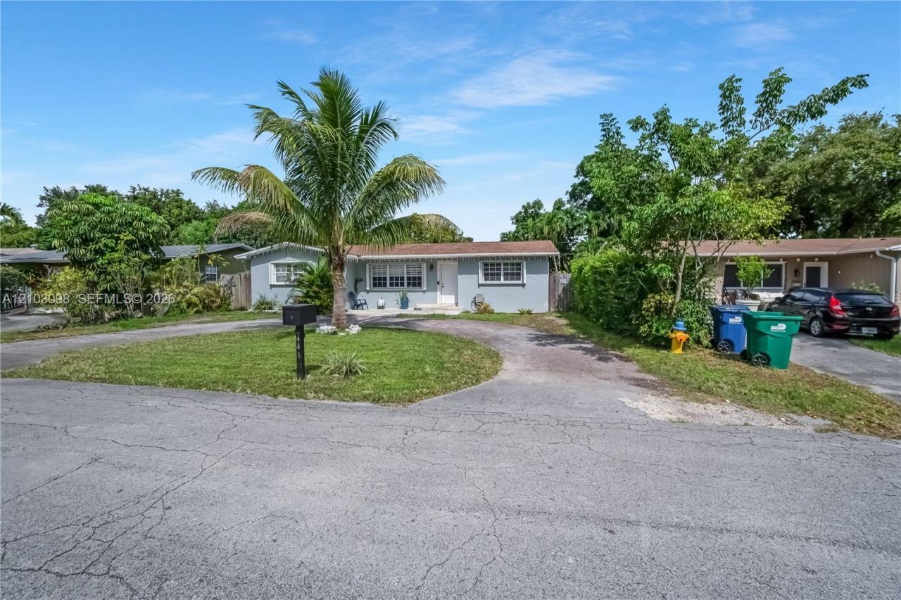 Please Call For Address, Miami, FL 33162 Photo