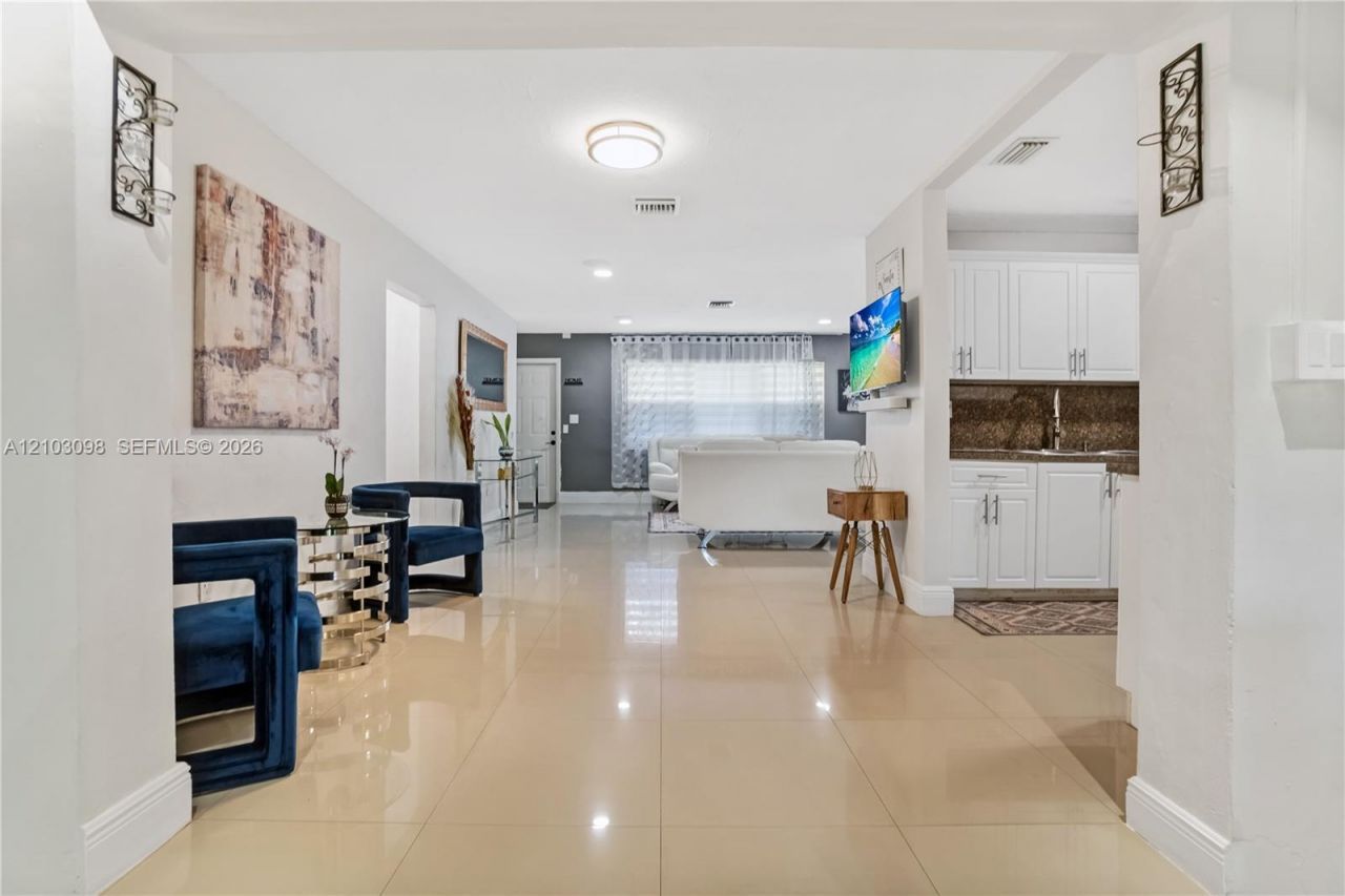 Please Call For Address, Miami, FL 33162 Photo