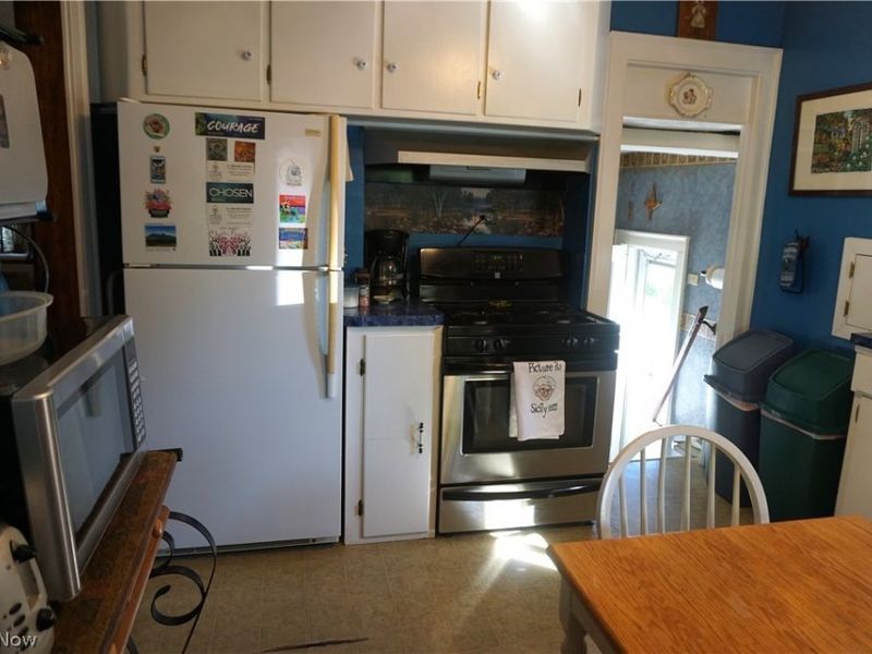 268 E 151 Street, Cleveland, OH 44110 Photo 9