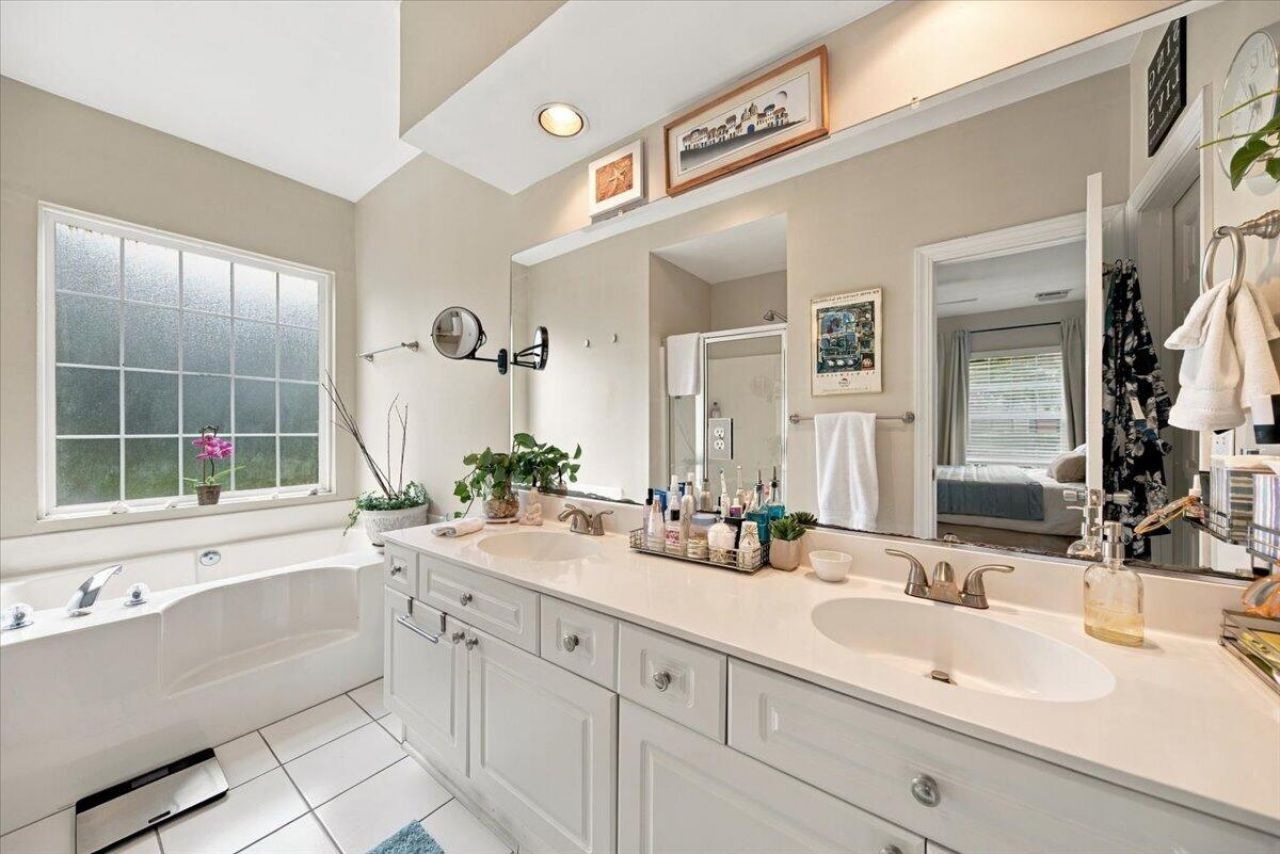 1693 Camfield Lane Photo 24
