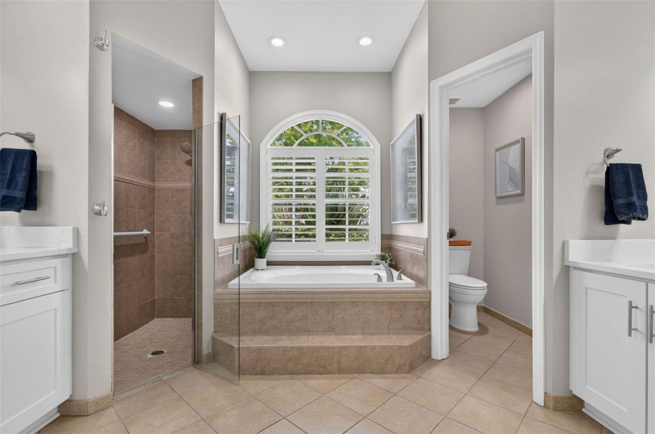 3825 Salida Delsol Drive, Sun City Center, FL 33573 Photo